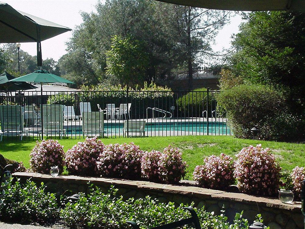 Lake Natoma Inn Folsom Extérieur photo
